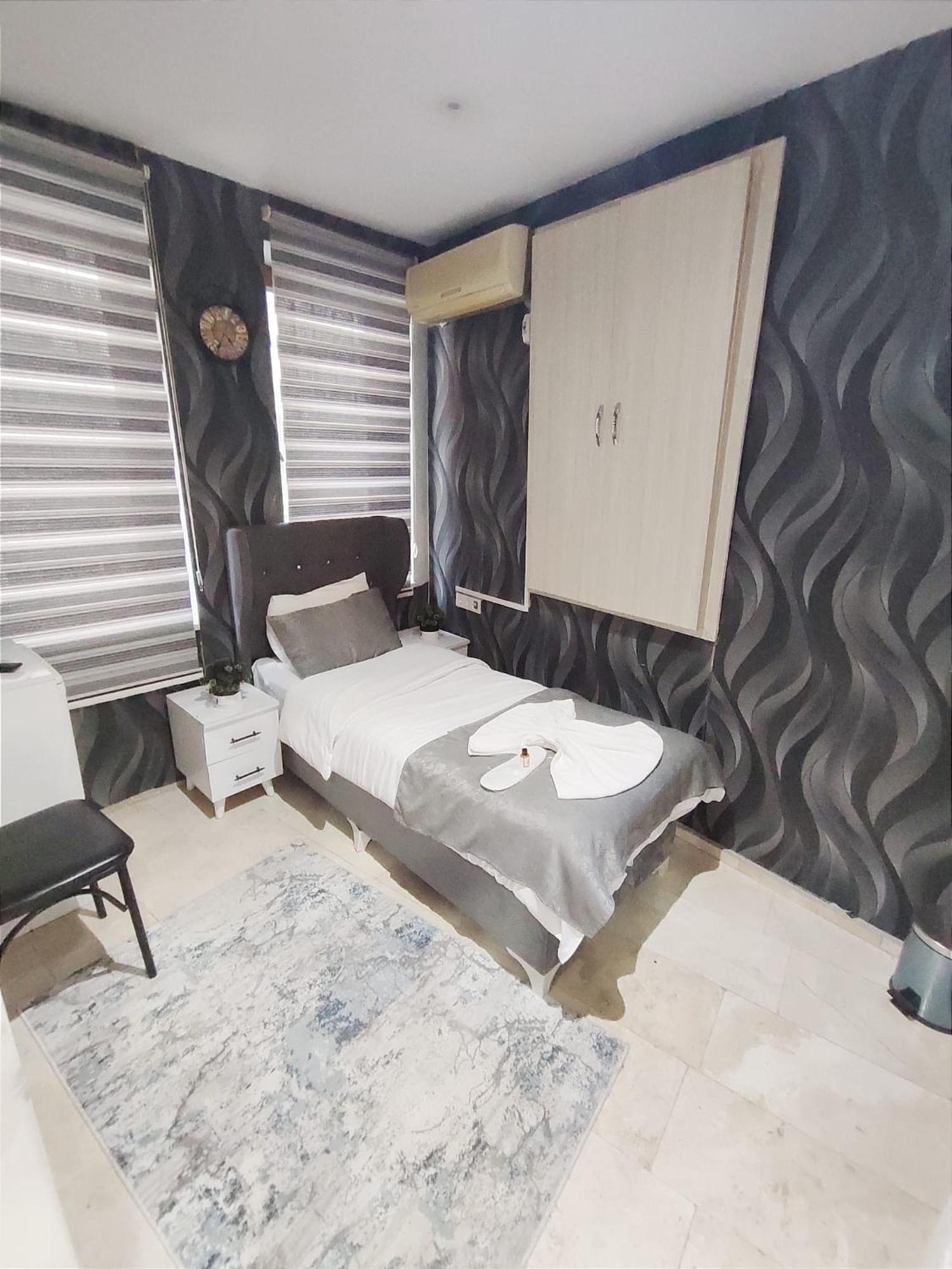Taksim Sweet Central Hotel Istanbul Bagian luar foto