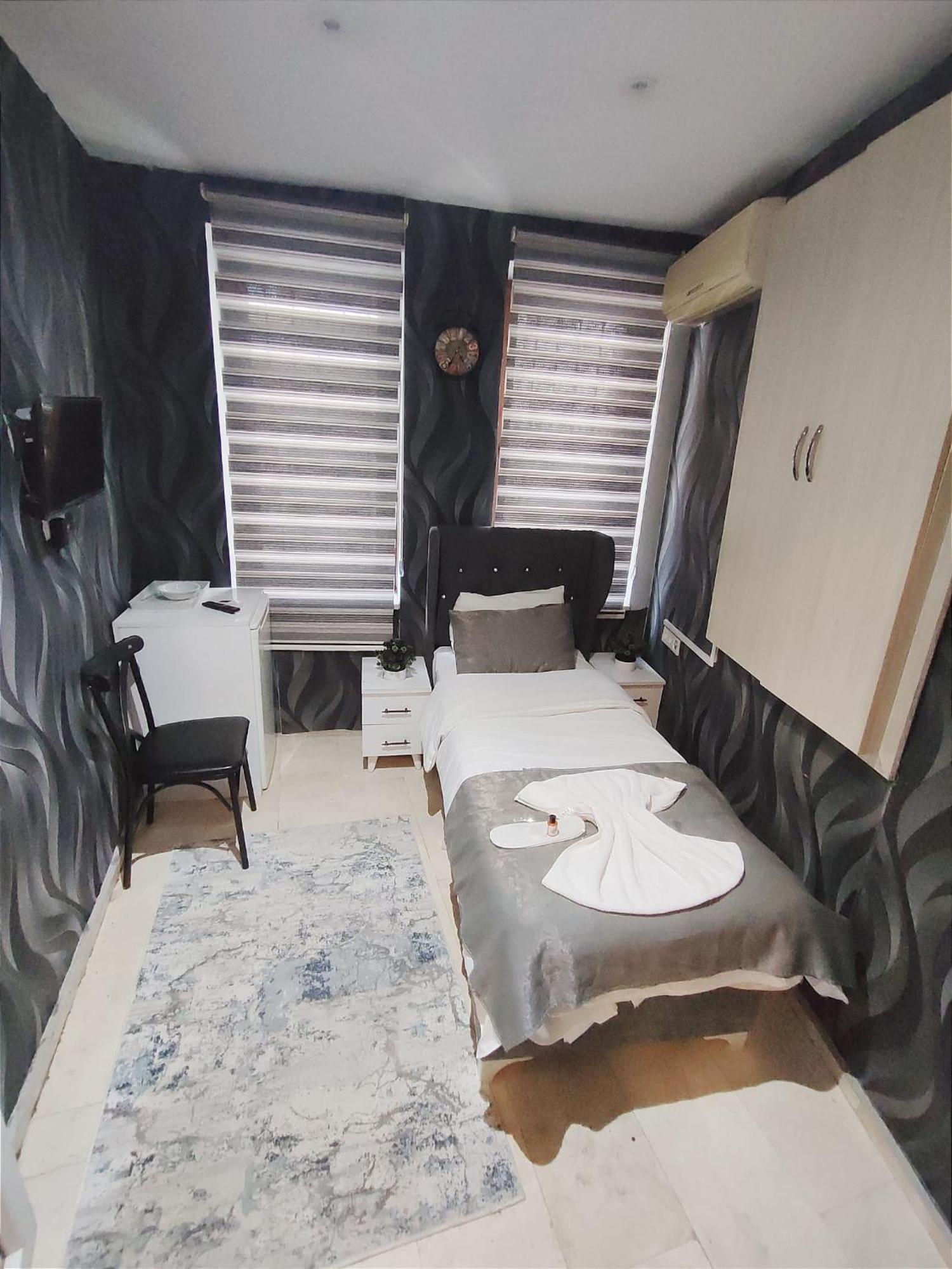 Taksim Sweet Central Hotel Istanbul Bagian luar foto